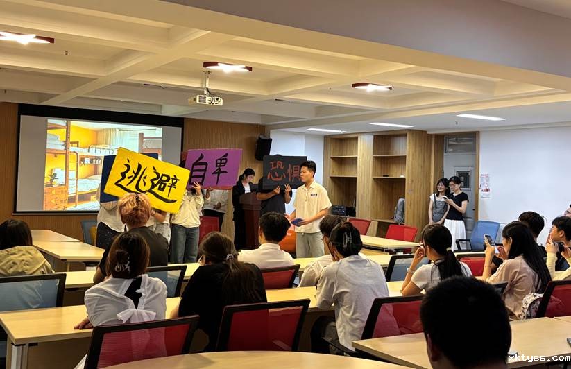 6C4E797D29FC56D5CD6AE5E41C486C9C